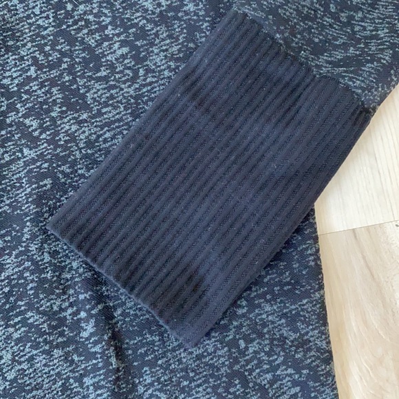 ❤️ Lululemon Rest Less Pullover Size 6 NWOT - Picture 2 of 7